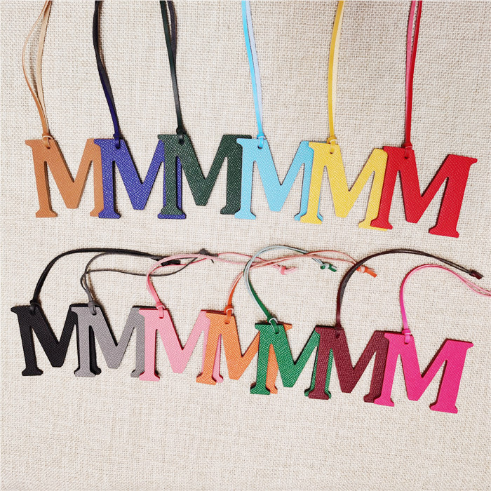Wholesale Luxury Genuine Natur - Monogram Keychain Leather 评论和价格