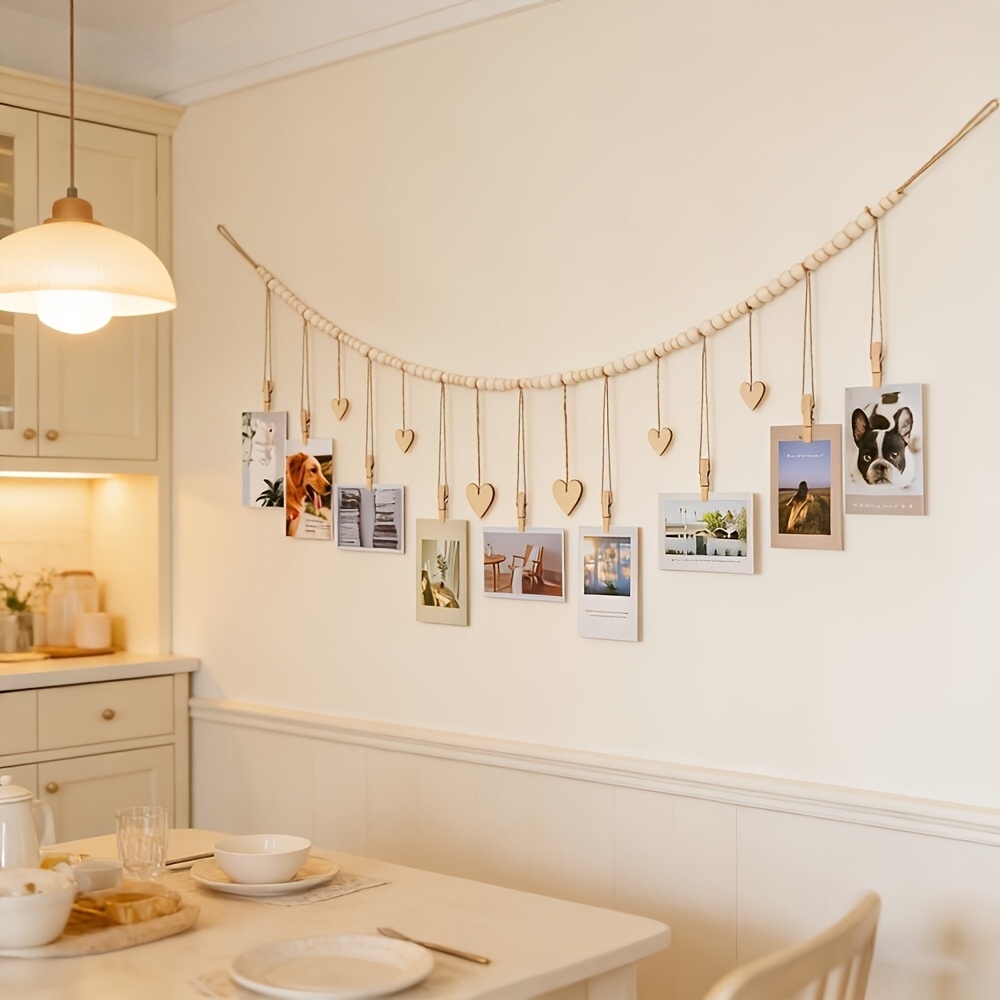 Hanging Photo Display Wall Dec - Engraved Wood Frame 评论和价格
