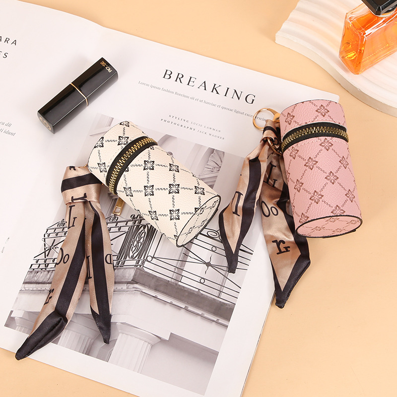 Scarf Pattern Lipstick Keychai - Monogram Keychain Leather 评论和价格