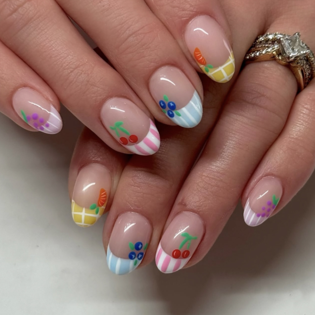 24Pcs Simple Almond Nails Tips - Pressed Flower Art 评论和价格