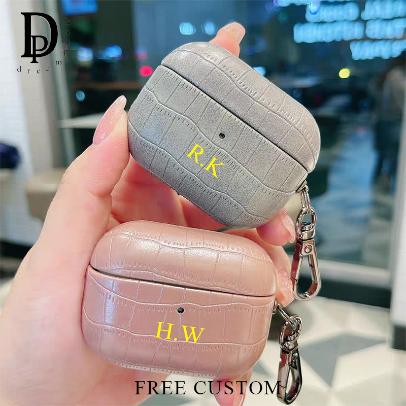 Custom Name Crocodile Leather  - Monogram Keychain Leather 评论和价格